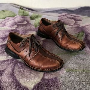 Clarks Men’s Leather Oxford Shoes